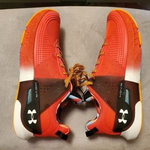 New Under  Armor Tribase APEX  HOVR RISE 2 Training Sneaker Shoes Size US 11.